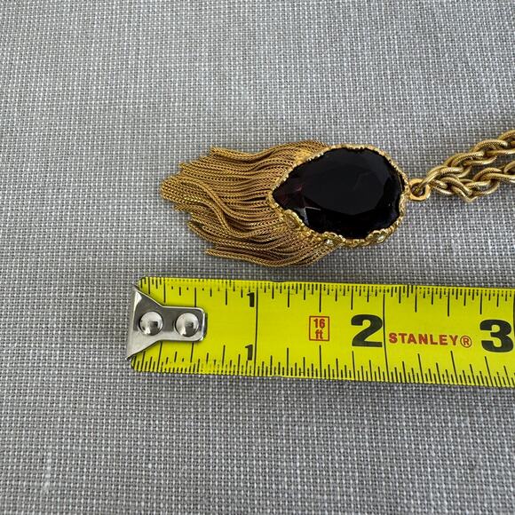 Amethyst color necklace and earrings - Picture 11 of 12